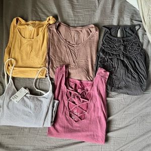 Women’s Tank Top Bundle